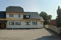 La grande salle des marronniers