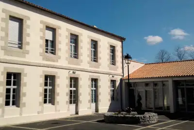 Salle polyvalente de Saint Cyr en Talmondais