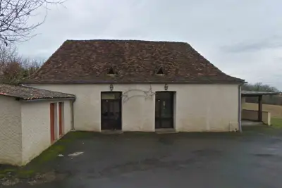 Salle des fêtes - St Jean d'Eyraud