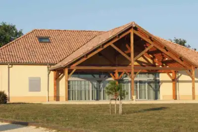 Salle Polyvalente de La Chapelle Aubareil