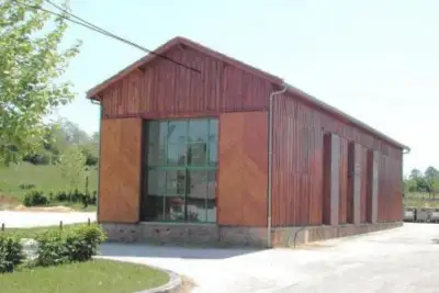 Salle "Le Hangar" Trémolat