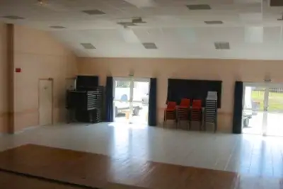 Salle municipale de Breuil la Réorte
