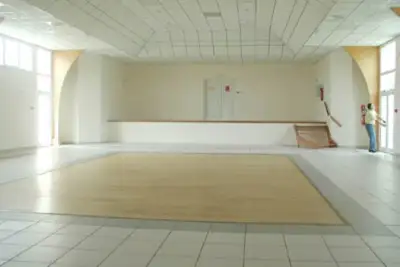 Grande salle de Balanzac