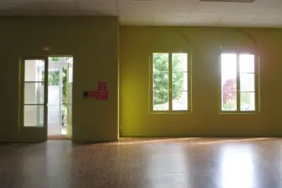 Salle des fêtes à Baurech