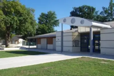Salle de réception du complexe sportif