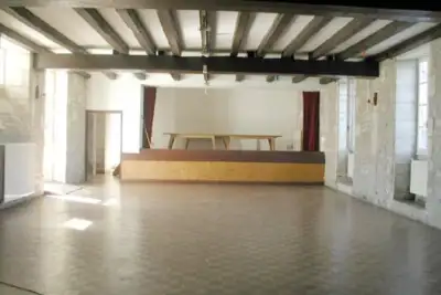 Salle des fêtes de Courcoury