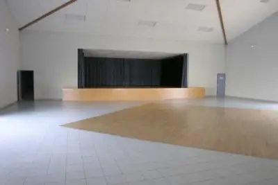 Salle des fêtes de Mirambeau