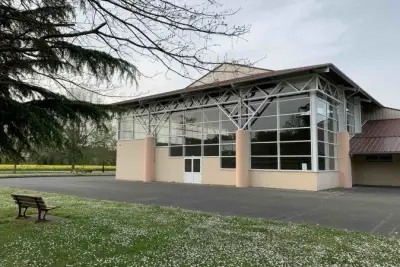 Salle des fêtes de Bérenx