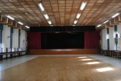 Salle des fêtes de Champagne-Mouton