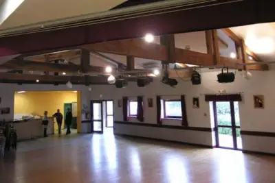 Salle des fêtes de Chatignac