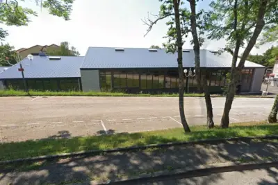 Salle polyvalente de Saint-Laurent-de-Chamousset