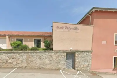 Salle polyvalente - Meys