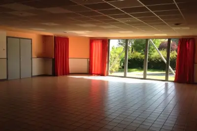 Salle des Fêtes d'Unias
