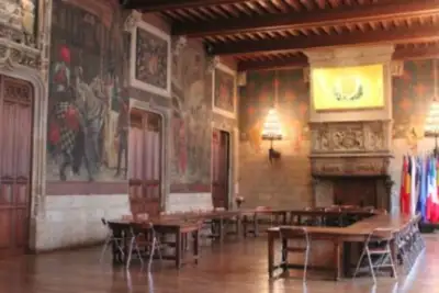 Salle Gothique de l'Hôtel de Ville de Douai