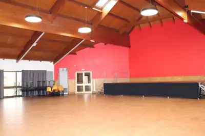 Salle des fêtes Gilbert Marquette (salle du haut)