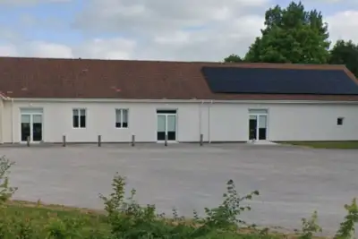 Salle des fêtes de Beuvrequen