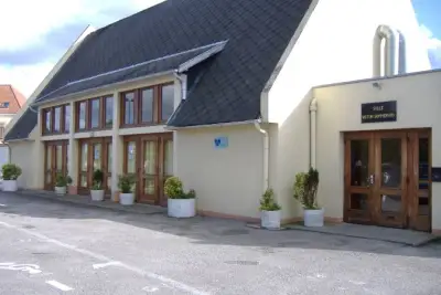 Salle des fêtes de Longfossé
