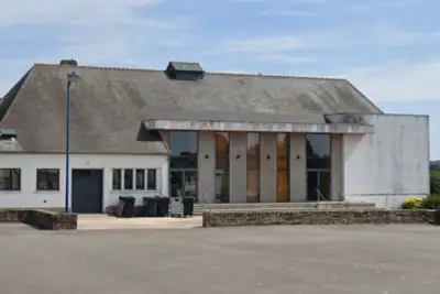 Salle des Fêtes Lannéanou