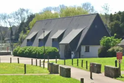 Salle des fêtes Locquénolé