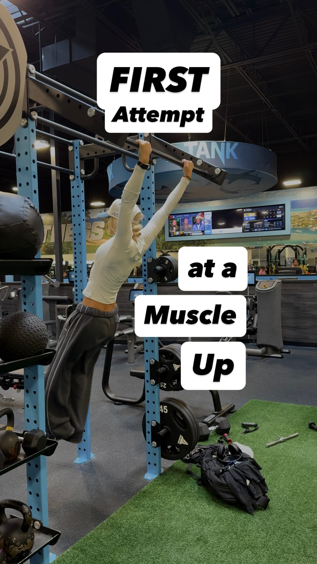 FIRST attempt at a muscle up | Upspace Workout