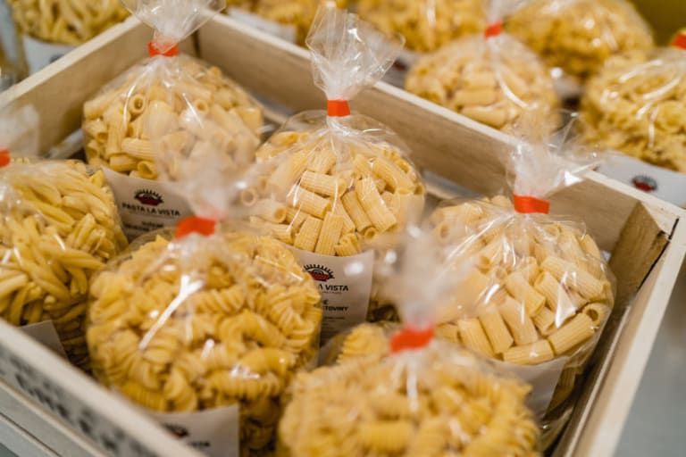 122042929_401625917878352_8268072295892169317_n