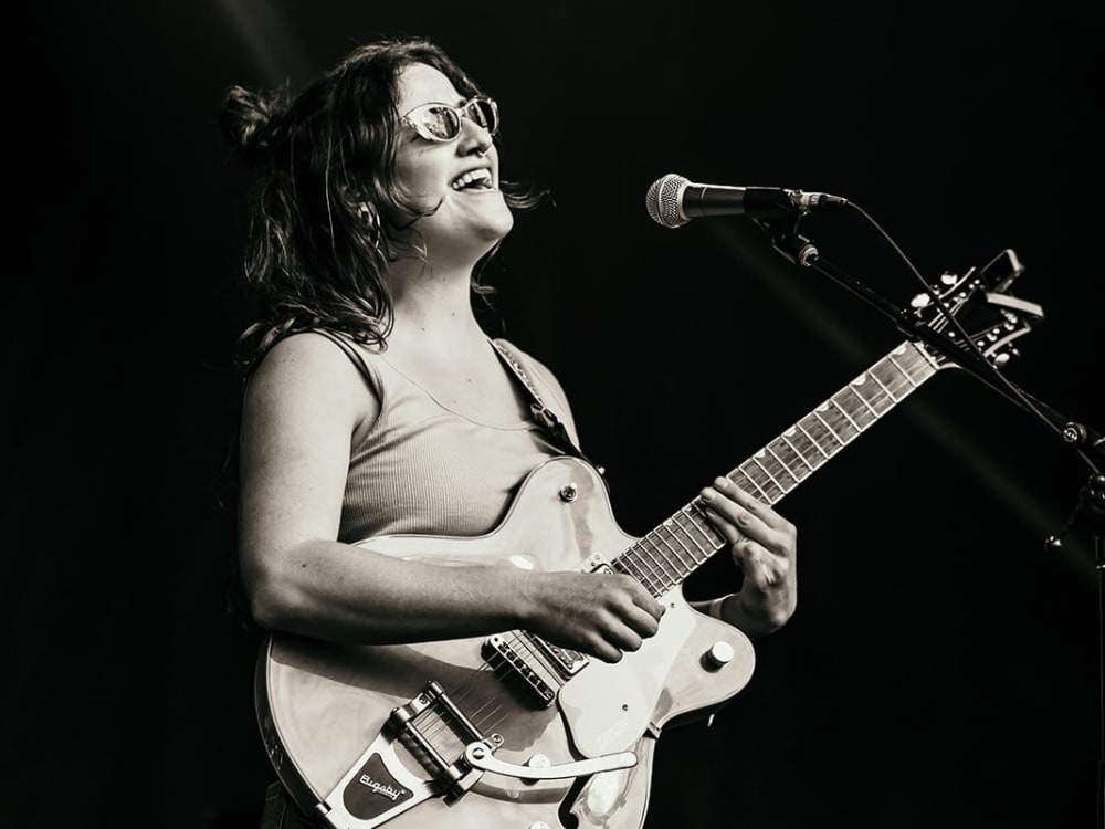 A professional beautiful vocal performance, female singer | Upwork