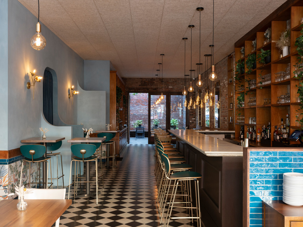 An exceptional restaurant design, tailored in alignment with your brand