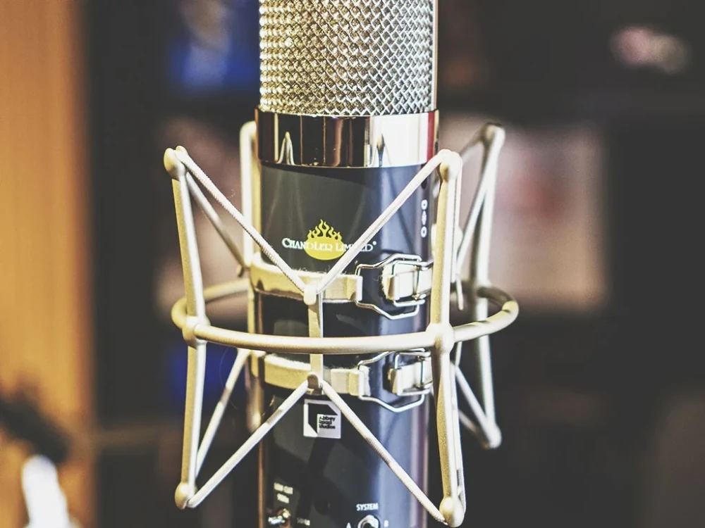 A pro editing, mixing and mastering of your song for Spotify, Youtube ...