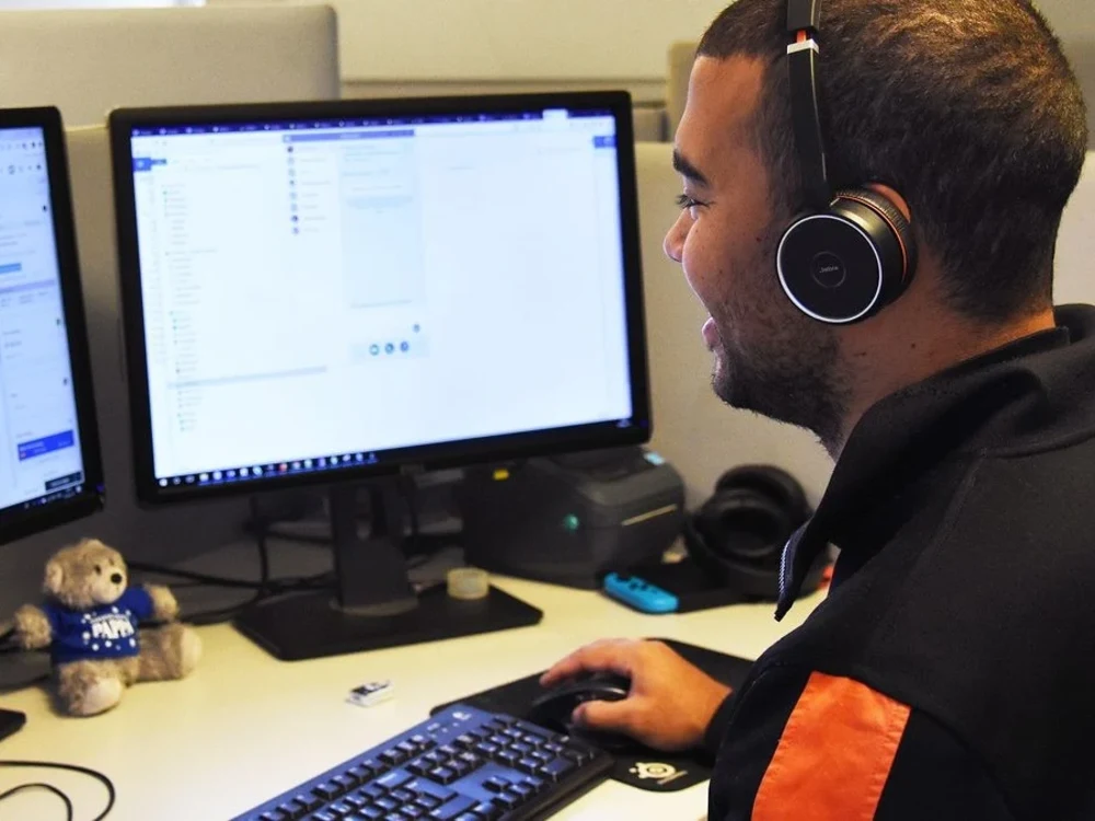 A flask web application with database Upwork