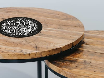 Sticker / tag / label as a packaging or decoration element