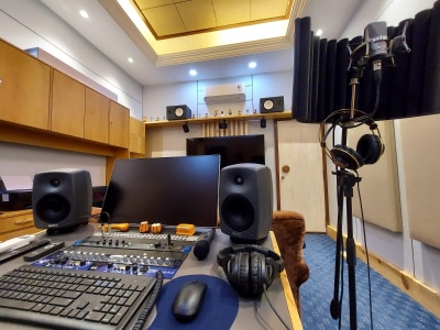 Make your pop, rnb, and indie music production