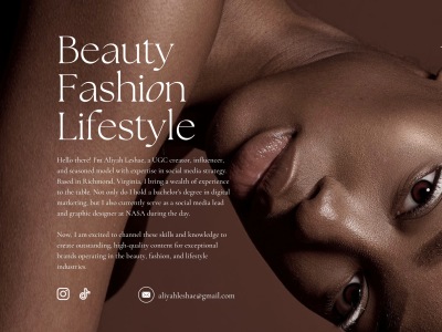 An engaging UGC video or photo carousel to sell your products