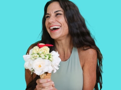 A Professional American English or Latina Accent for your project