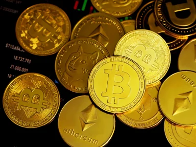 Authoritative and Engaging Cryptocurrency Content
