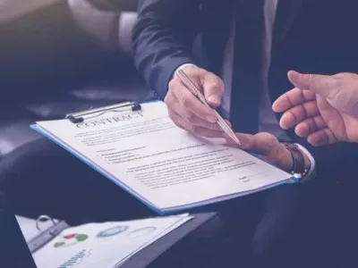 Contracts and agreements drafting and review by a contract law specialist
