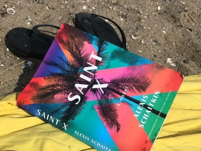 A book review on my blog and 5 social shares