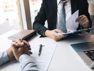 Professionally written cover letters that are well-structured.
