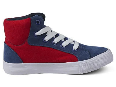 Retouch shoe with adding natural shadow in 24 hours delivery
