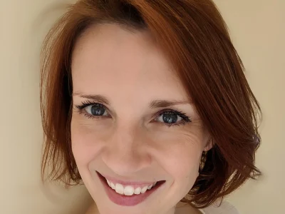 Professional video narration to engage your clients.