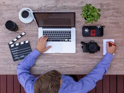 Hourly creative and business consulting for your production company.