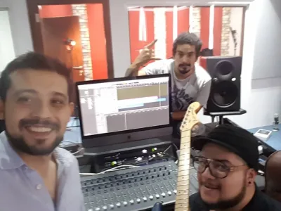 Professional Saxophone solos and lines for your songs