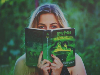 An engaging fiction story on any genre