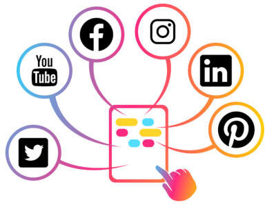 An expert social media manager and community engagement