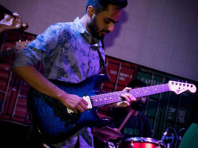 Beautifully layered electric guitar arrangments for your song