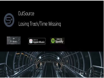 Christmas music promotion, apple music christmas promotion, spotify, tidal
