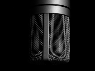 Professional voiceover services in Romanian & English