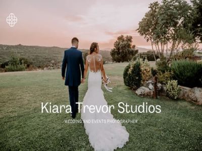 Build photography, portfolio and wedding website with online booking