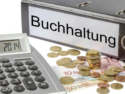 Complete bookkeeping and VAT calculation for your German business