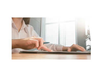 Proofreading expert for English to Italian materials (native speaker)