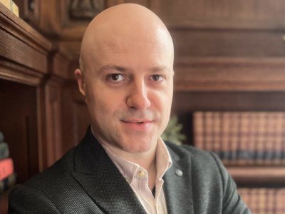 AI Training & Enablement for Teams and CEOs